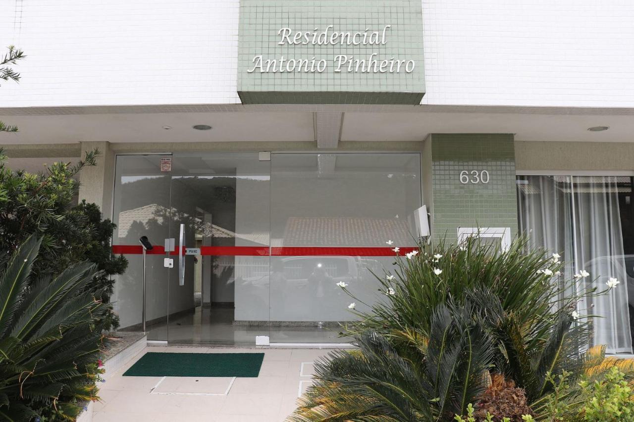 Res. Antonio Pinheiro. Apartamento Com 2 Dormitorios. Bombinhas Kültér fotó